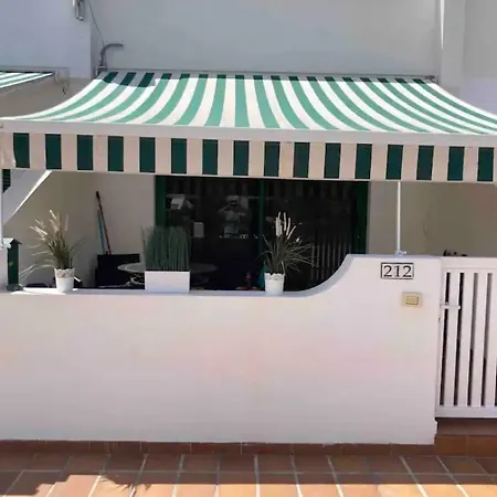 Parque Don Jose, Costa Del Silencio, Tenerife Appartement
